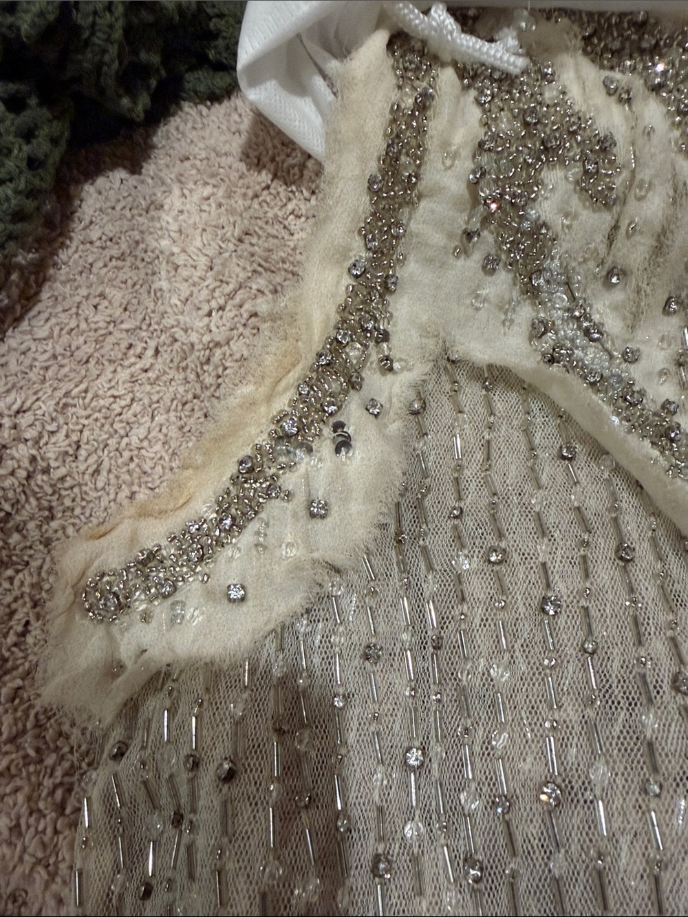 Haute Hippie Women's disstressed Chiffon Crapin Swan & Crystal Size M AMAZING - Picture 8 of 8